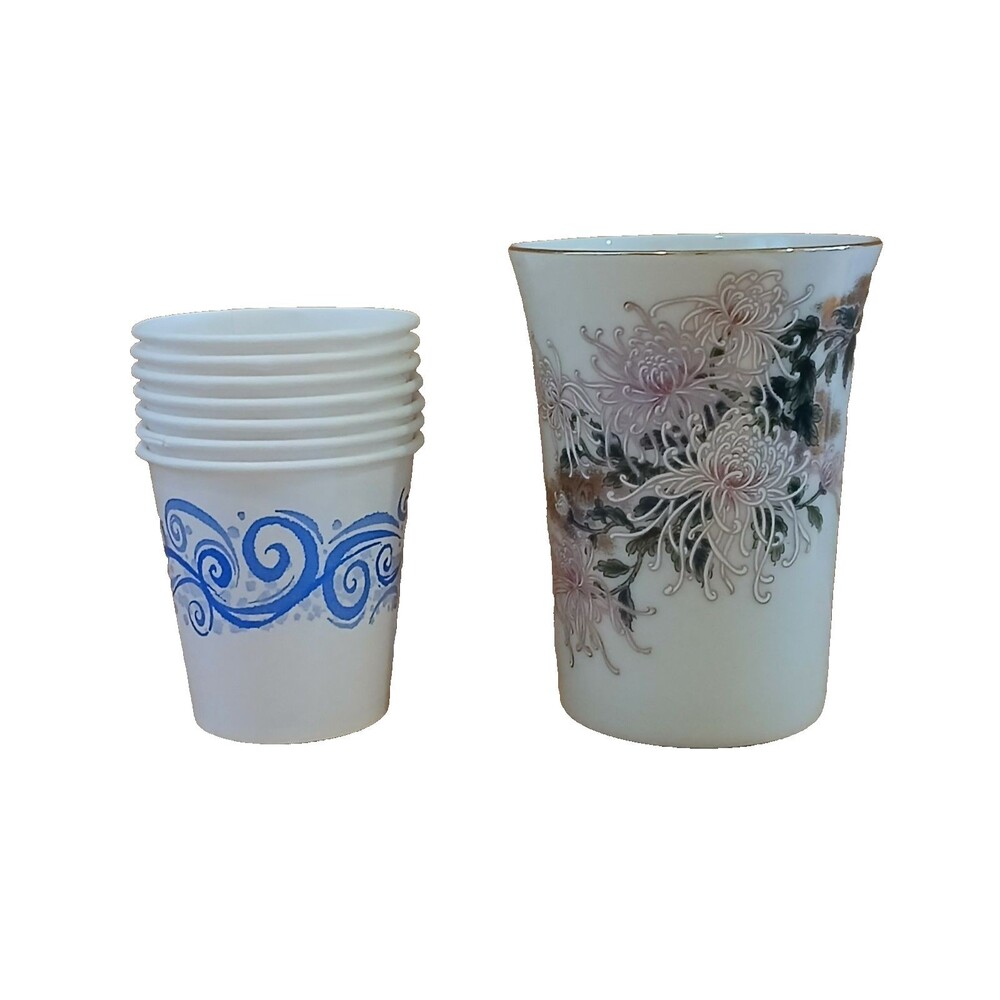 Porcelain Bathroom Cup Holder With Refill Cups Made in Japan Beautiful Decor